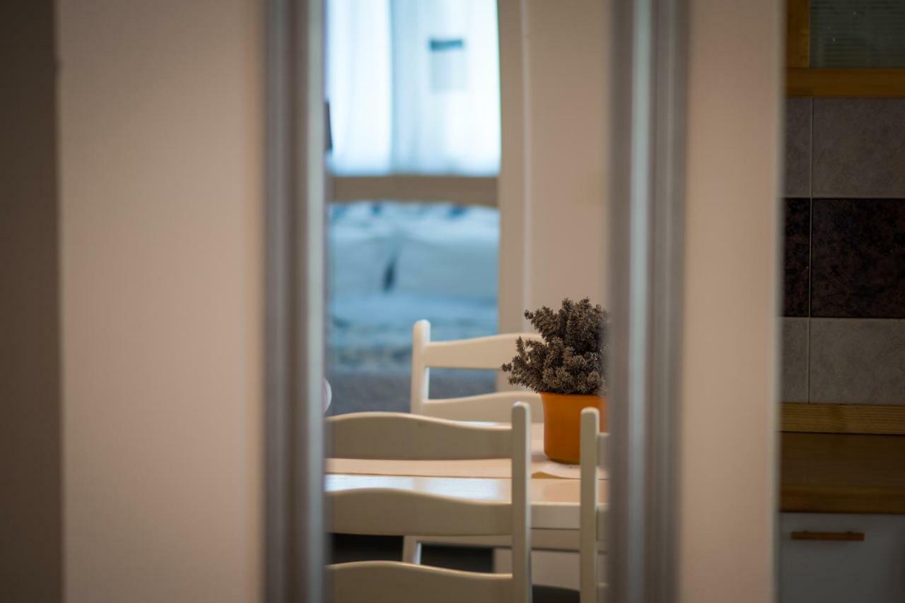 קרק Apartman Babic מראה חיצוני תמונה